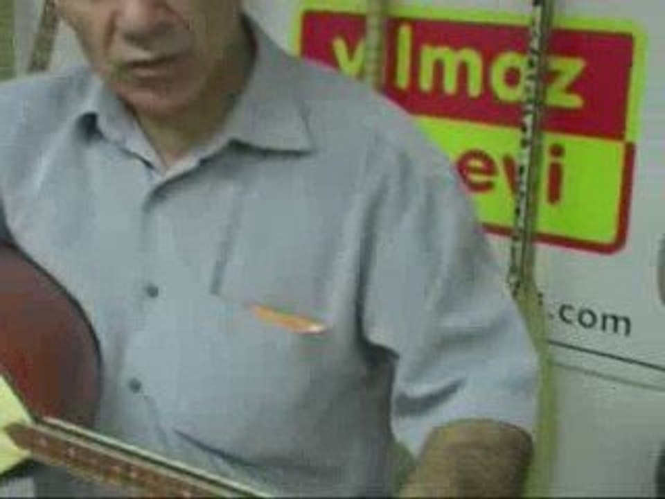Solak Ardic Baglama Yilmaz saz evinden