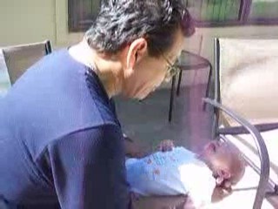 Abuelito Cantando