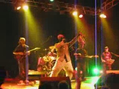 Chezidek - Call Pon Dem LIVE!!