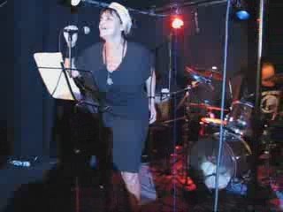 DOGS Tribute - Louise Feron & Tupelo Soul