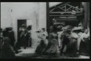 Cinéma des frères Lumières  - 1895 - La Sortie des Usines
