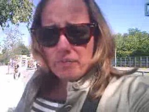 Devant le Stade Vélodrome, match Toulon - Toulouse