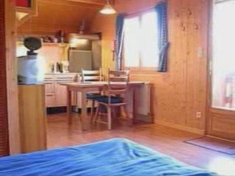 Location d'un gîte studio 2 pers. en Auvergne (Vacatel.com).