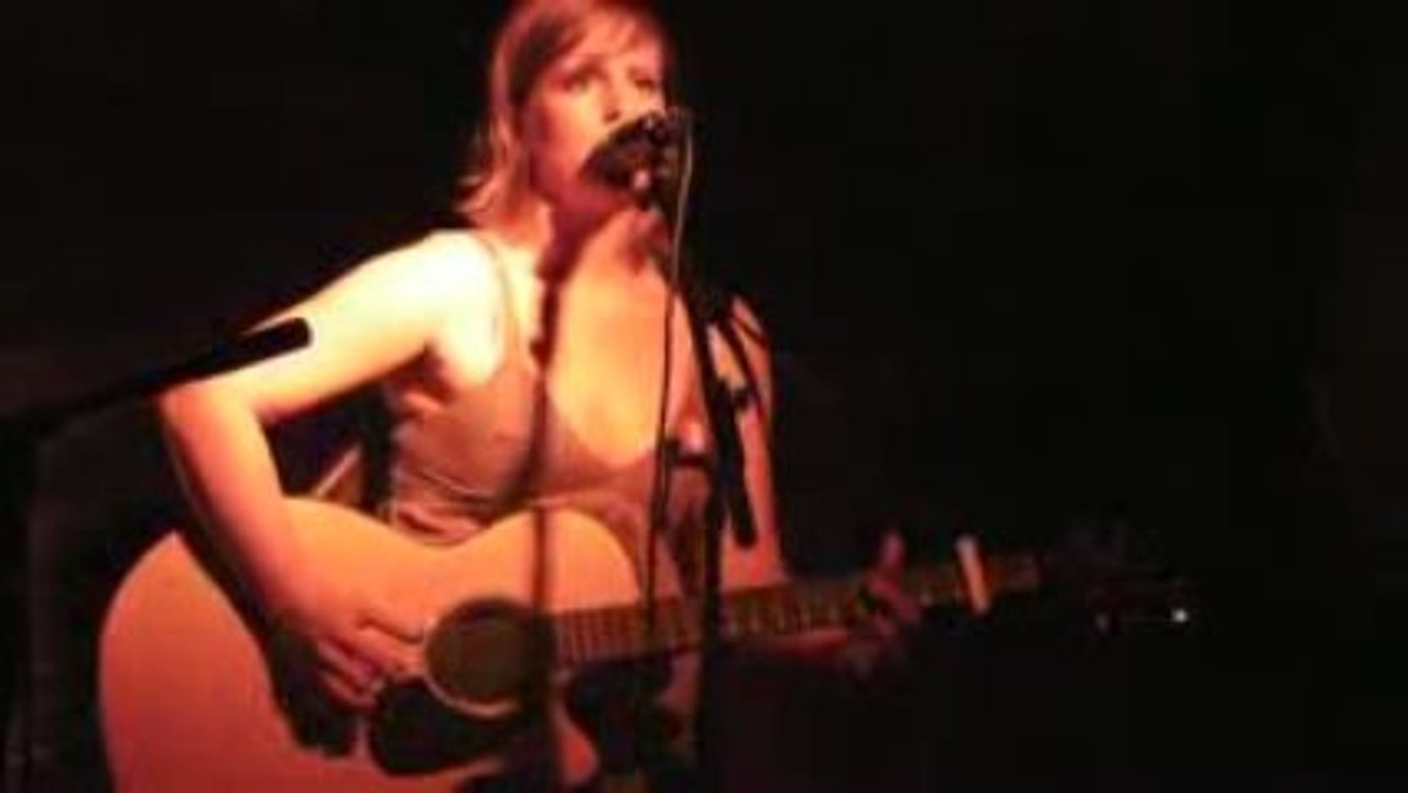 Drou and the candy kid