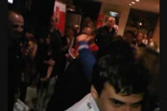 Η Επιστροφή της Σερβίας στο ξενοδοχείο