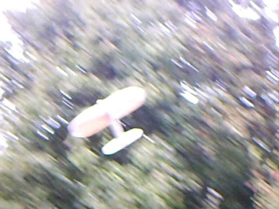 Nikko iPlane : Vol en extérieur, sans vent.