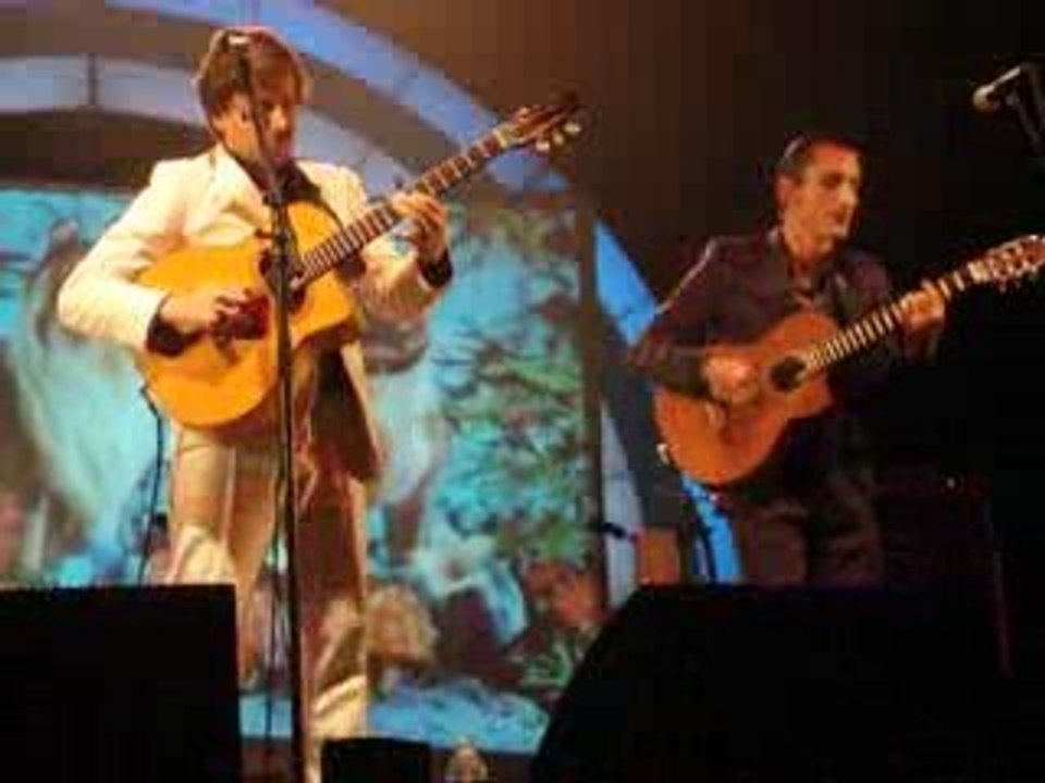 Thomas Dutronc - Reprise de Billie Jean à la guitare