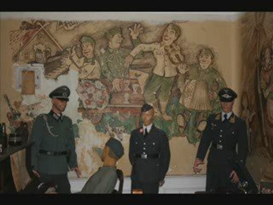 Vols d'uniformes allemands en Basse-Normandie