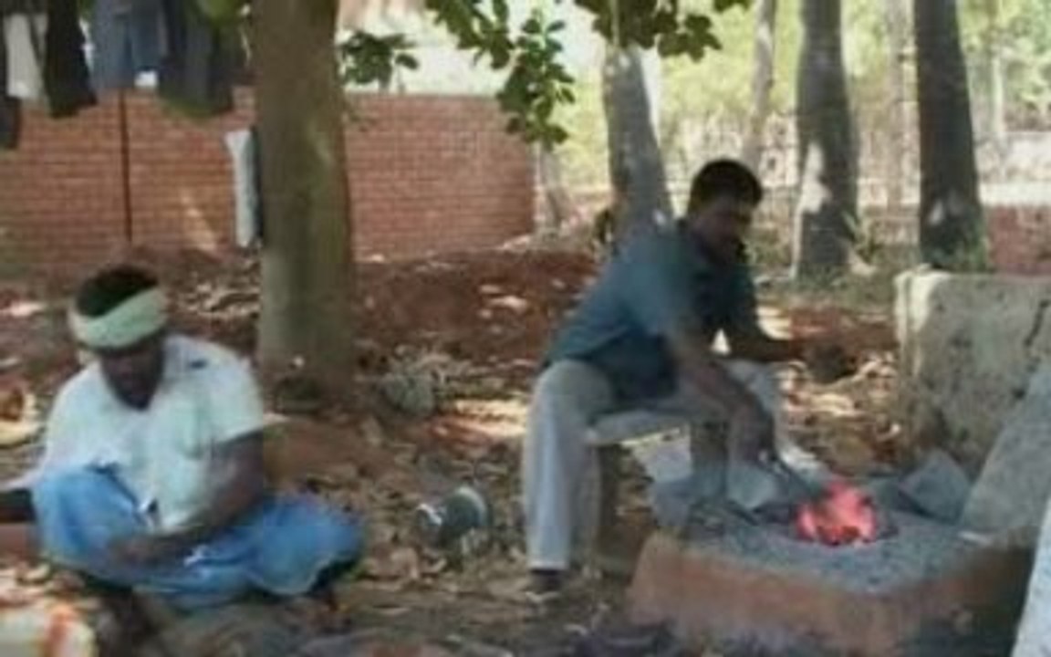 Auroville - La  Ville Dont La Terre A Besoin Part 3
