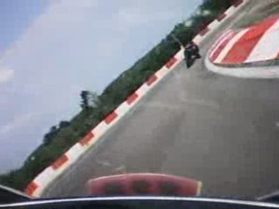circuit dijon 9 et 10 aout 2009 AVI_0004