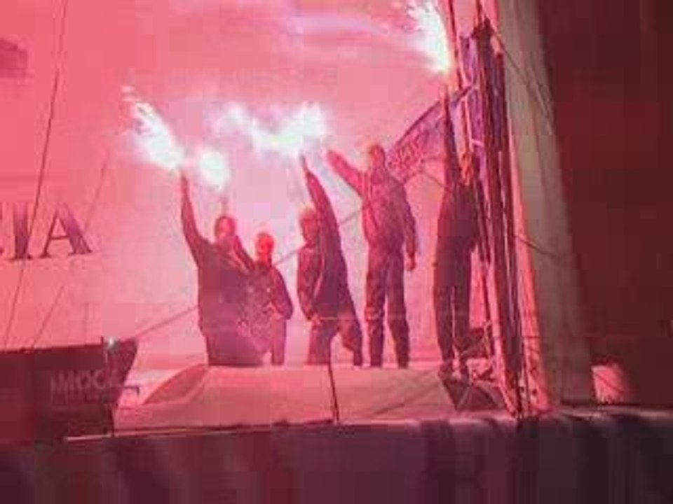 Istanbul Europa Race - Arrivée de Foncia à Brest