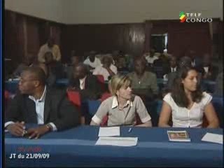 Les médecins prescripteurs des antiretroviraux en formation