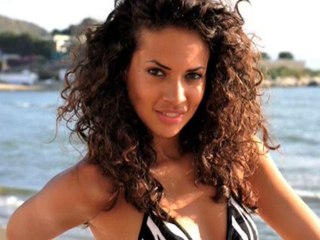 HOLD UP - "I'm free" Benjamin Braxton remix !