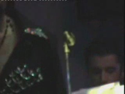 Erçin & Mustafa Sandal - indir (canlı performans)