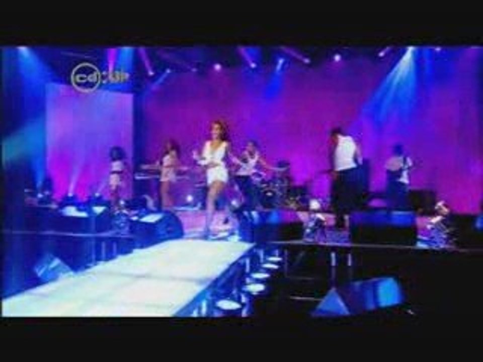 Beyoncé - Naugthy Girl live
