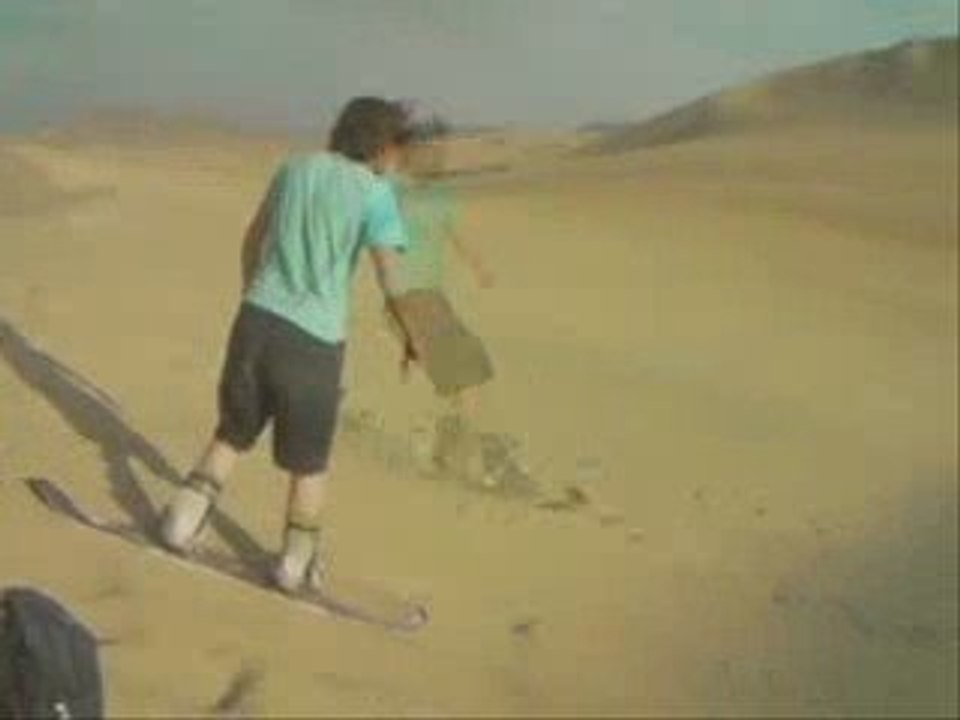 sandboard peru