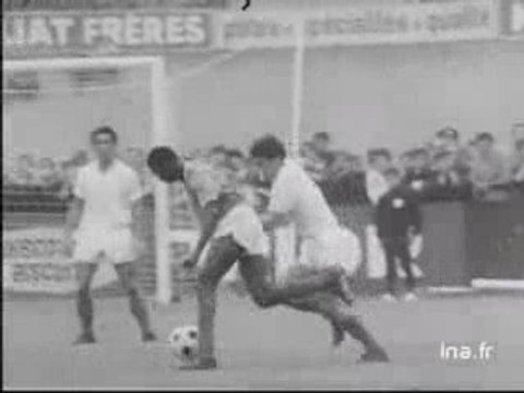 Salif Keita ; 1er ballon d or africain 1970
