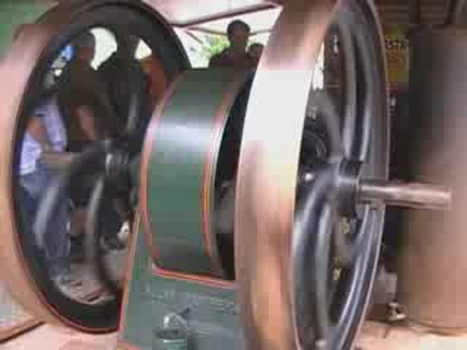 Vieux moteur Allan Brothers