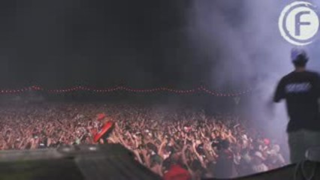 Donkey Rollers LIVE @ DefQon.1 2009 Sydney australie