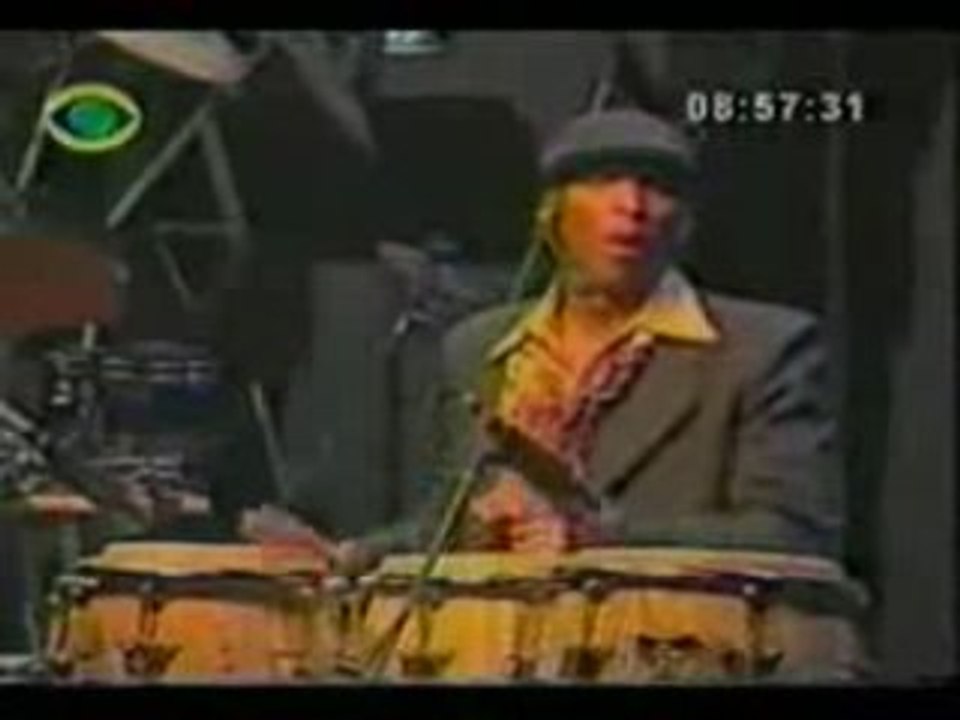 CHICHI PERALTA - PROCURA