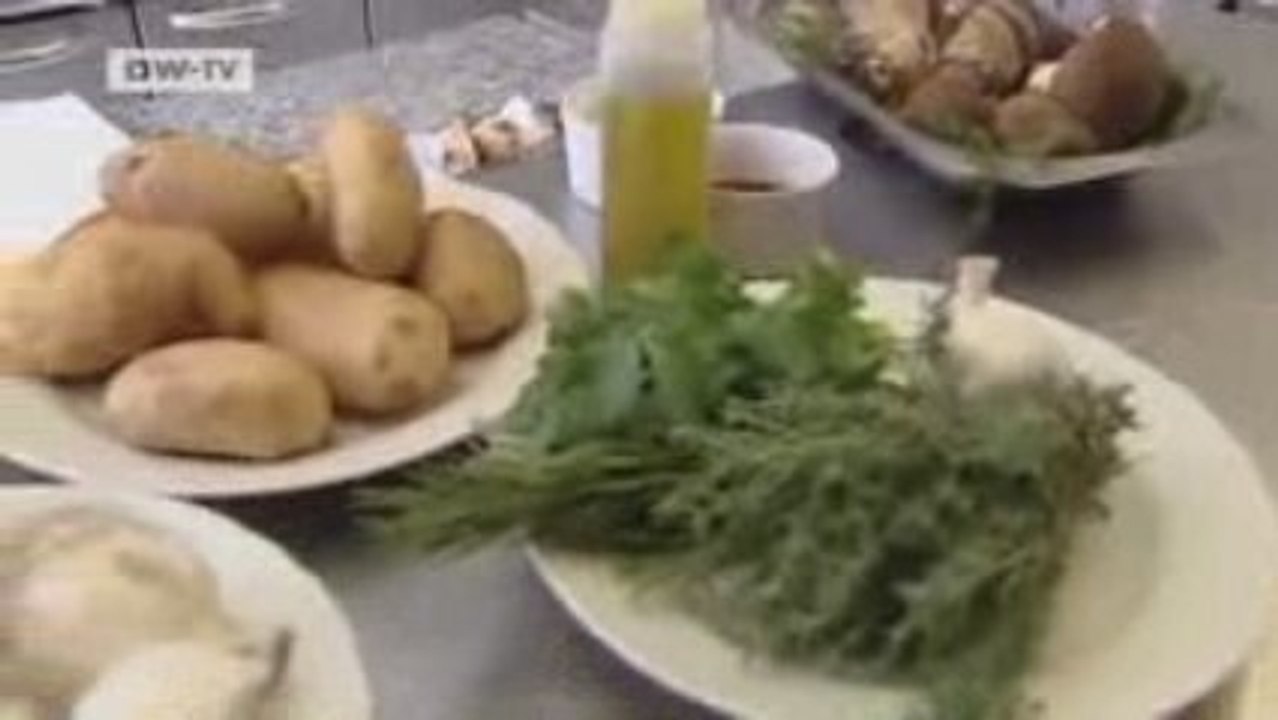 Euromaxx | A la carte - Mushroom Creme with Ricotta Mousse