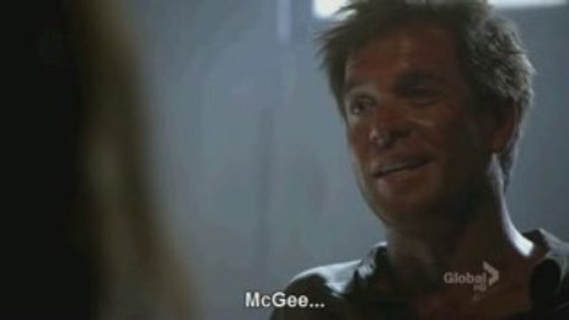 NCIS S07EP1 TONY ET ZIVA RETROUVAILLES VOSTFR