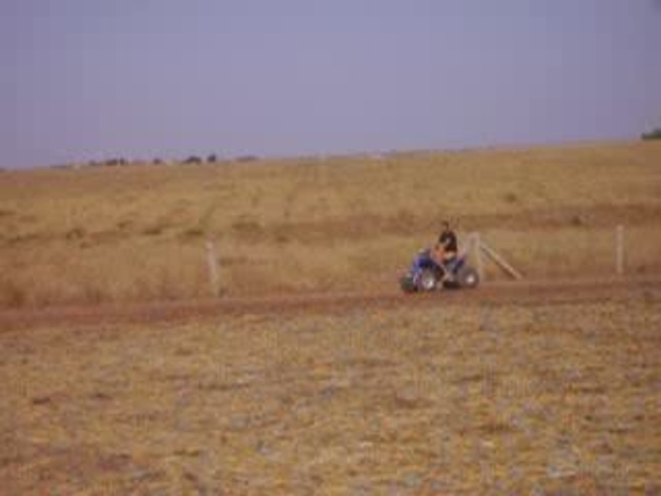 petit tour au ouedj en quad sa c'est le texas de meknes