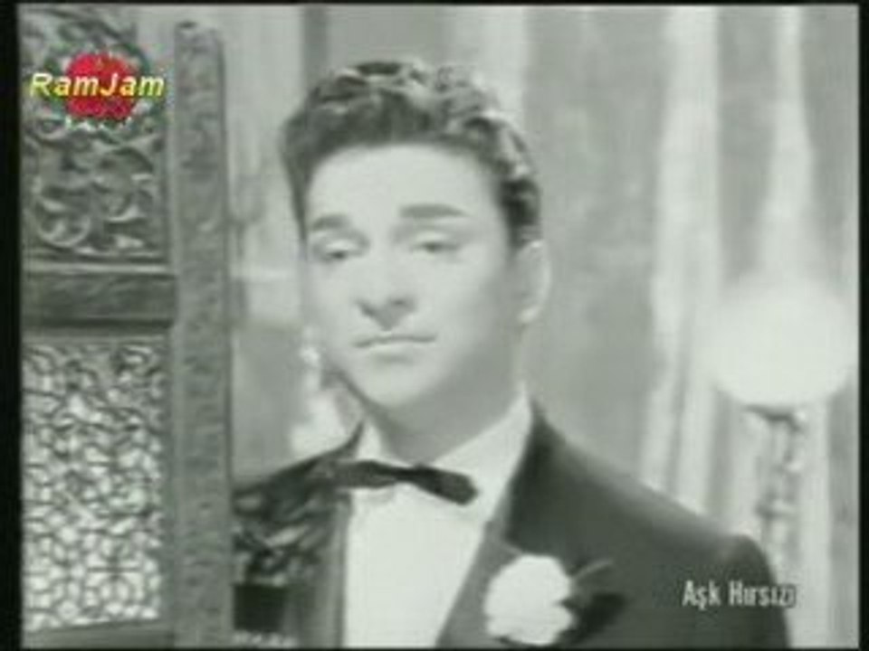 Zeki Müren - Leyla