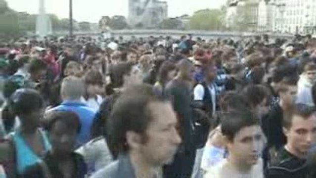 Techno parade 2009 FG Dj Radio Paris char de David Guetta
