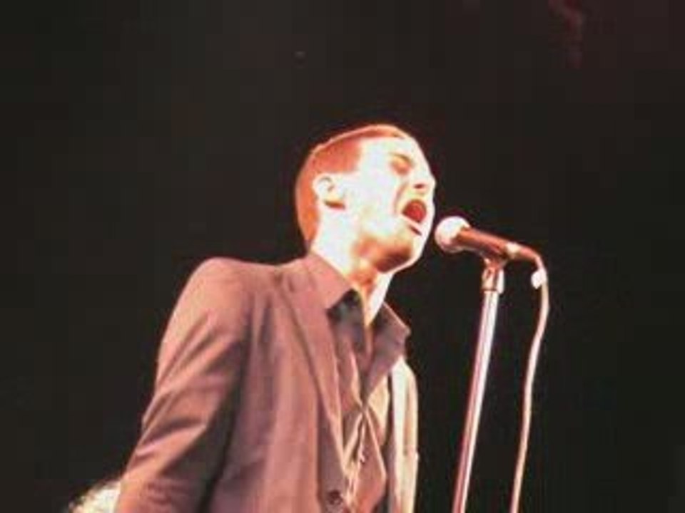 LES VENDEURS D'ENCLUMES : "Je suis" à la Reine Blanche