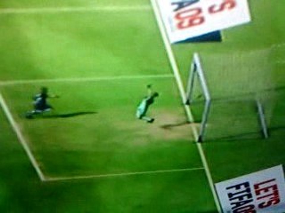 fifa 09 : arbitrage vidéo 02 (franchi ou pas franchi ?)