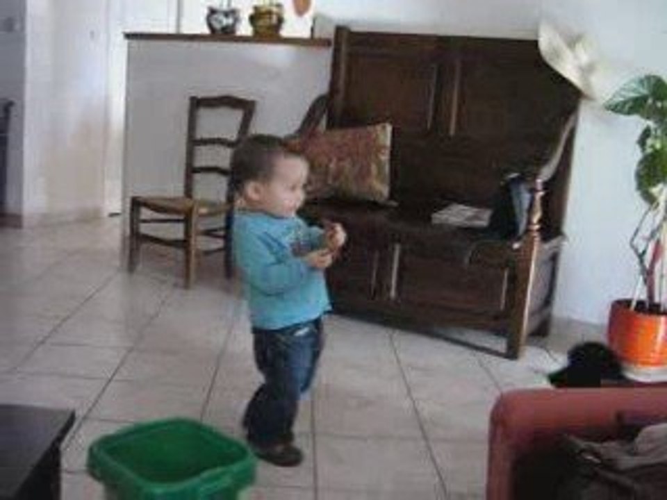 fabien imite maman