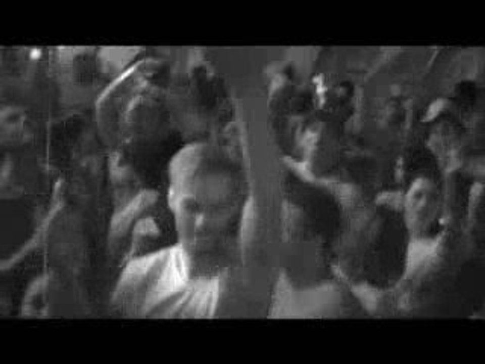 SMM.TV - Episode 4 - Super Milkmen @ Tina Pan Alley, Taiwan