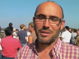 Le Chesne : Epandage de lait