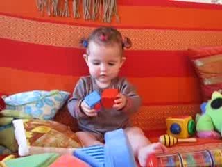 Lucie avec des couettes