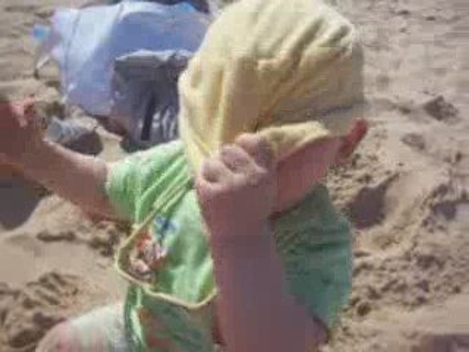 Non, non, non, j'en veux pas de mon chapeau !