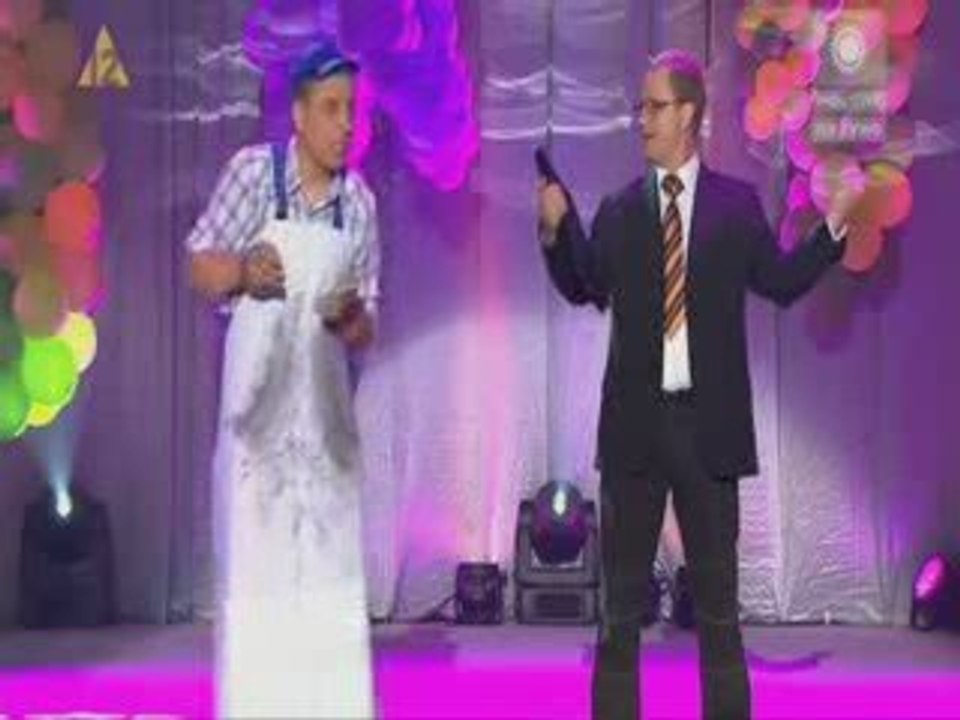 Czesuaf – Pomniki papieskie