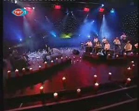 Nilgül-Garip Bir Kuştu Gönlüm