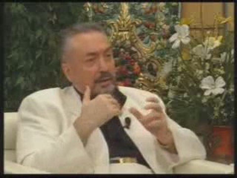 Adnan Oktar röportajı gunumuz toplumunda kadin erkek
