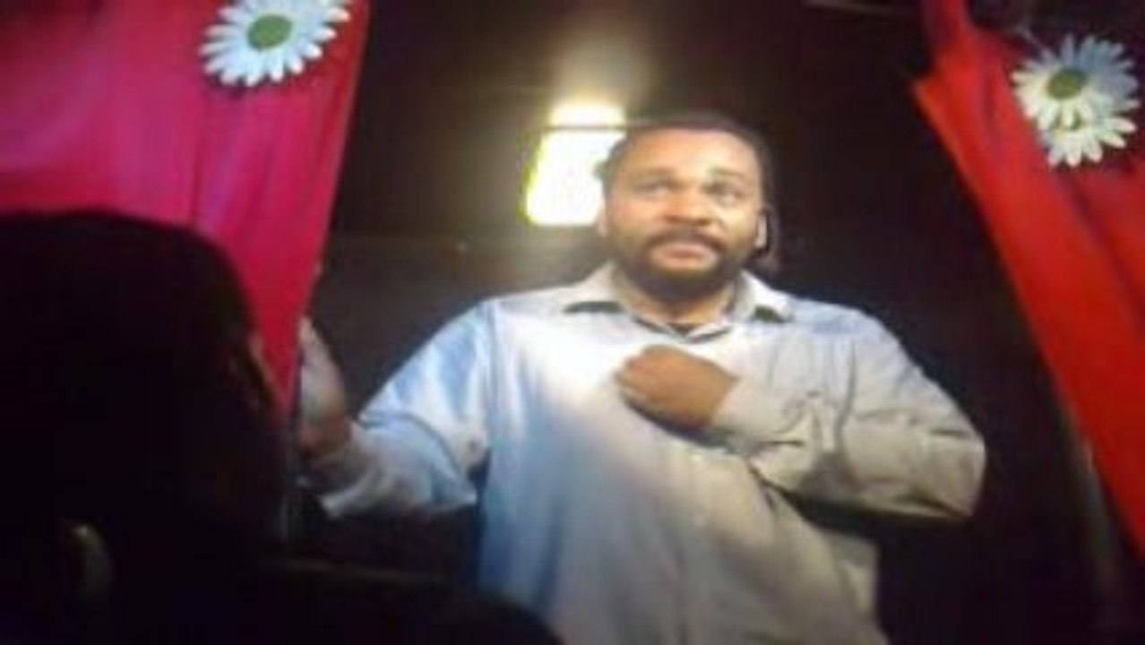 dieudoné en bus a Lille "sandrine"le 23092009