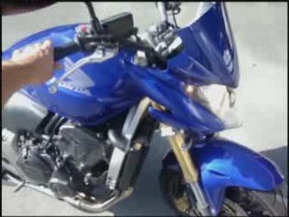 Honda Hornet 2007 - Pot d'origine et Laser Xtreme GP Style