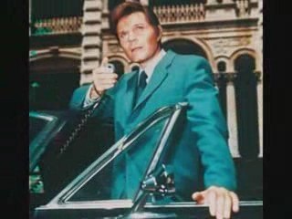 CELEBRITE 56-HAWAII 5-0 POLICE D'ETAT-41 ans plus tard