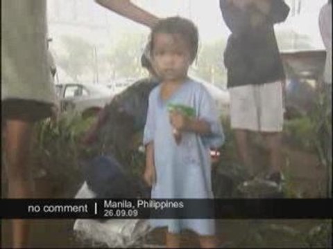 Les inondations provoquent le chaos à Manille