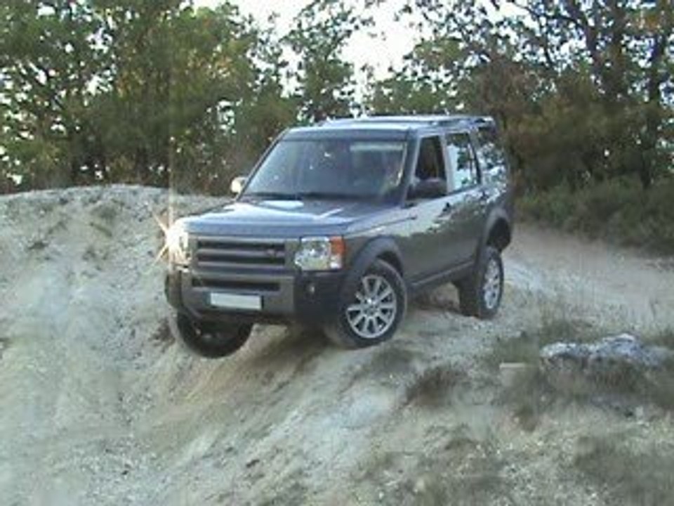 LAND ROVER DISCOVERY 3 TDV6 HSE par Nissan cahors - Vidéo Dailymotion
