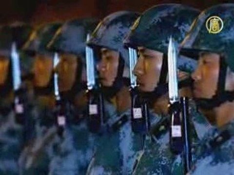 Пекинские студенты требуют освободить профессора