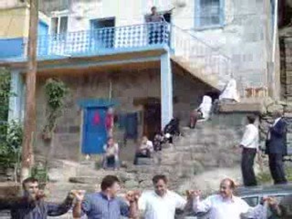 ÖZLÜCE KÖYÜNDE BİR DÜĞÜNÜMÜZ 2009