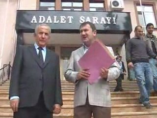AV. FAİK AKARKARASU BİLECİK BELEDİYE BAŞKANINA DAVA AÇTI