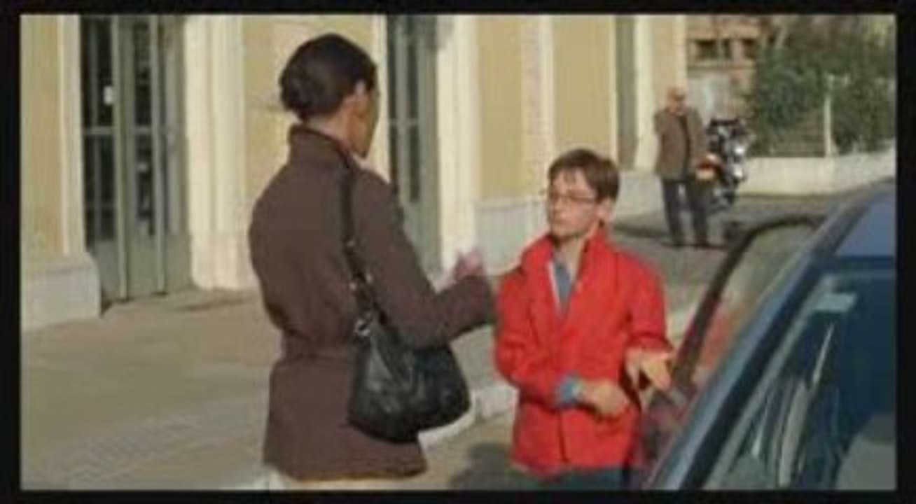 Téléfilm"Un petit mensonge"de Denis Malleval 2009 - clarisse