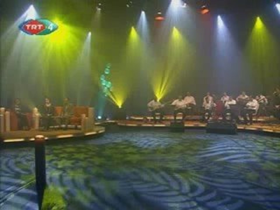 emel taşçıoğlu ankarada  yedim taze meyvayı video