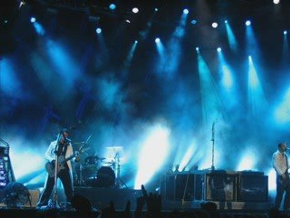 Muse - Hysteria live @ Berlin